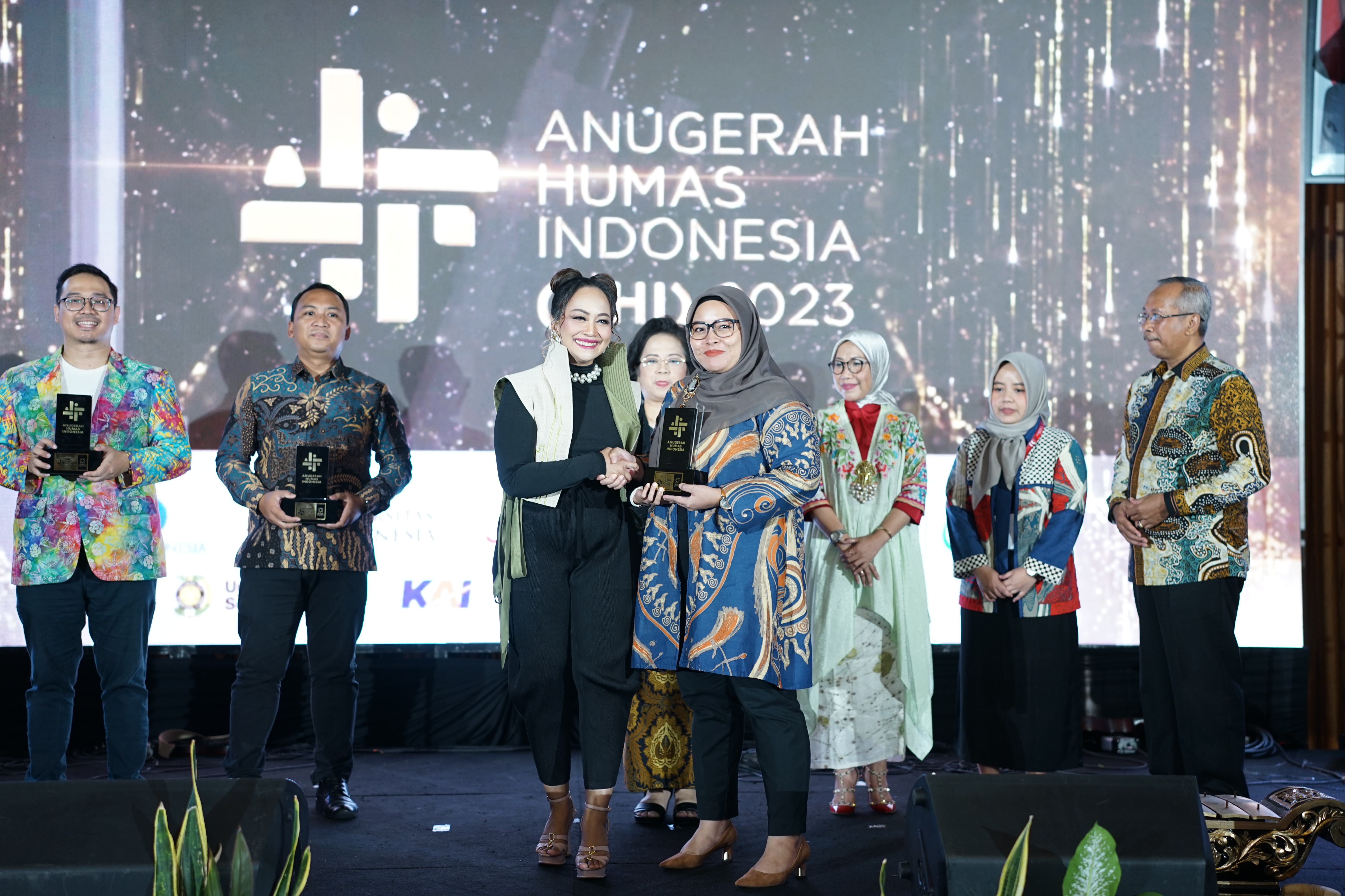 Predikat Informatif Anugerah Keterbukaan Informasi Publik