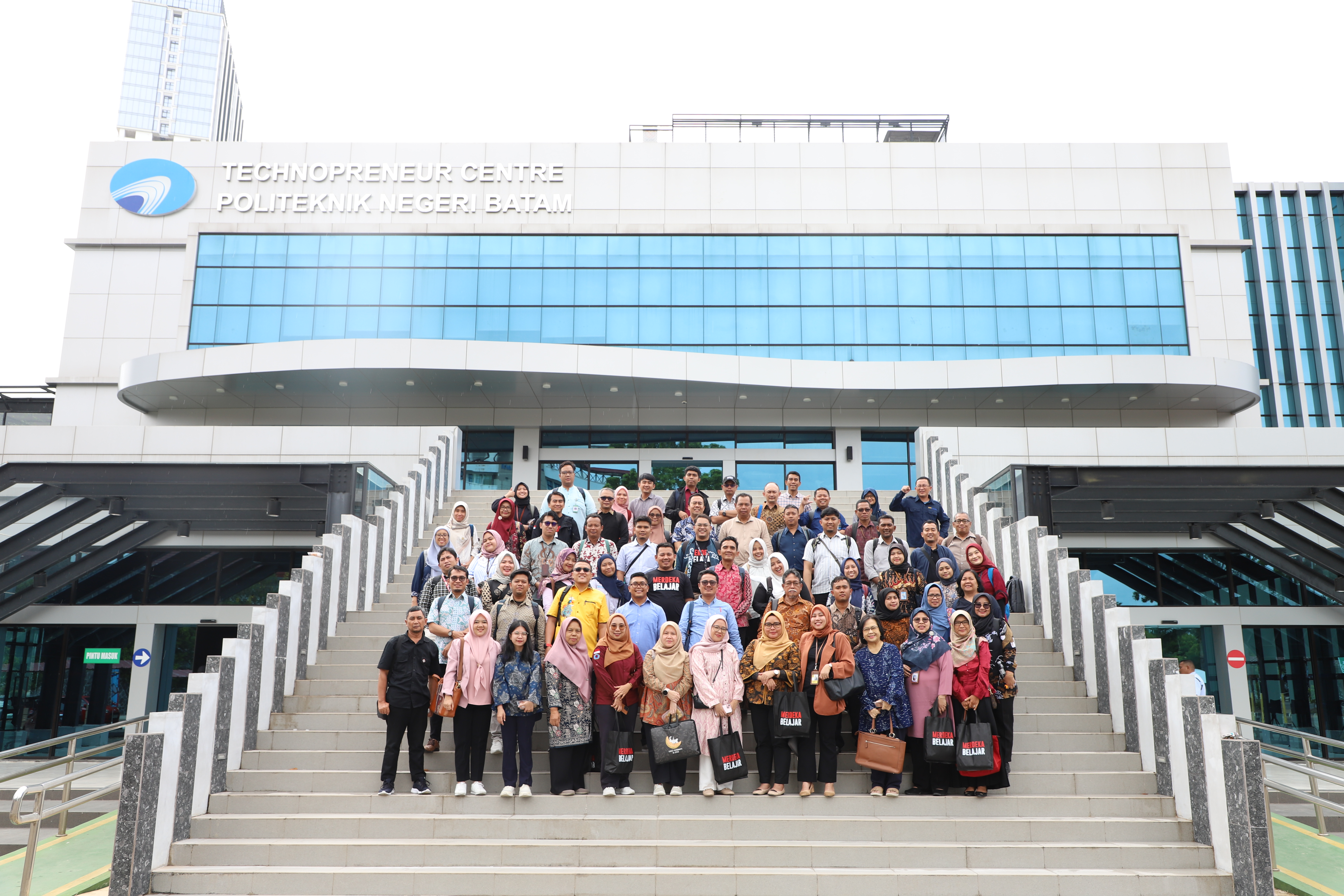 Upaya Mempertahankan Badan Publik Informatif, PPID UI Mengikuti Lokakarya Keterbukaan Informasi Publik di Kemendikbudristek Tahun 2024 – PPID Universitas Indonesia