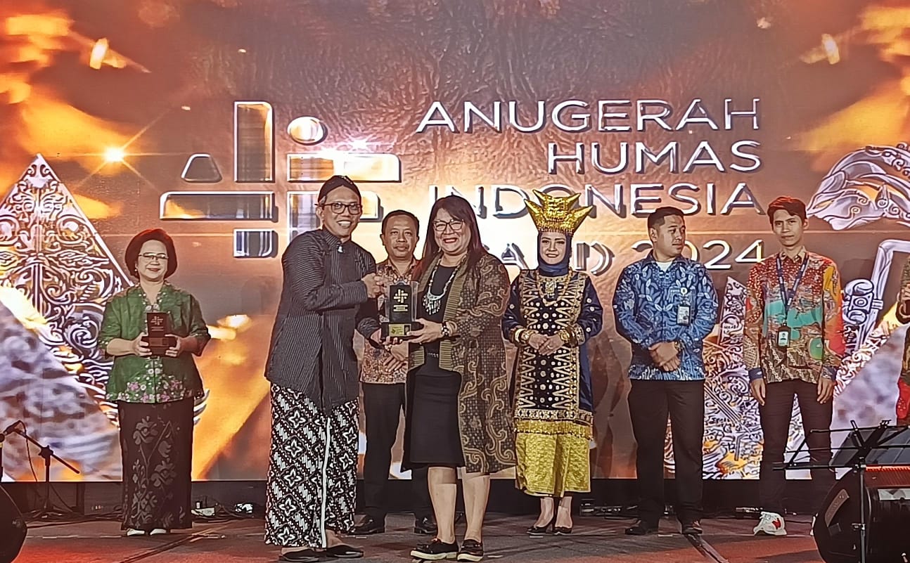 PPID UI Raih Dua Penghargaan Bergengsi di Ajang Anugerah Humas Indonesia (AHI) 2024 – PPID Universitas Indonesia